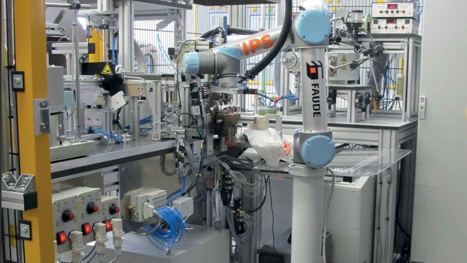 Robot Colaborativo UR5 de Universal Robots en la empresa Ferdinand Wagner de metal y mecanizado