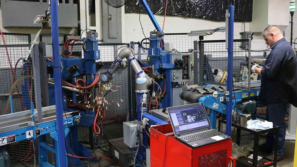 Installation of a cobot in production environment