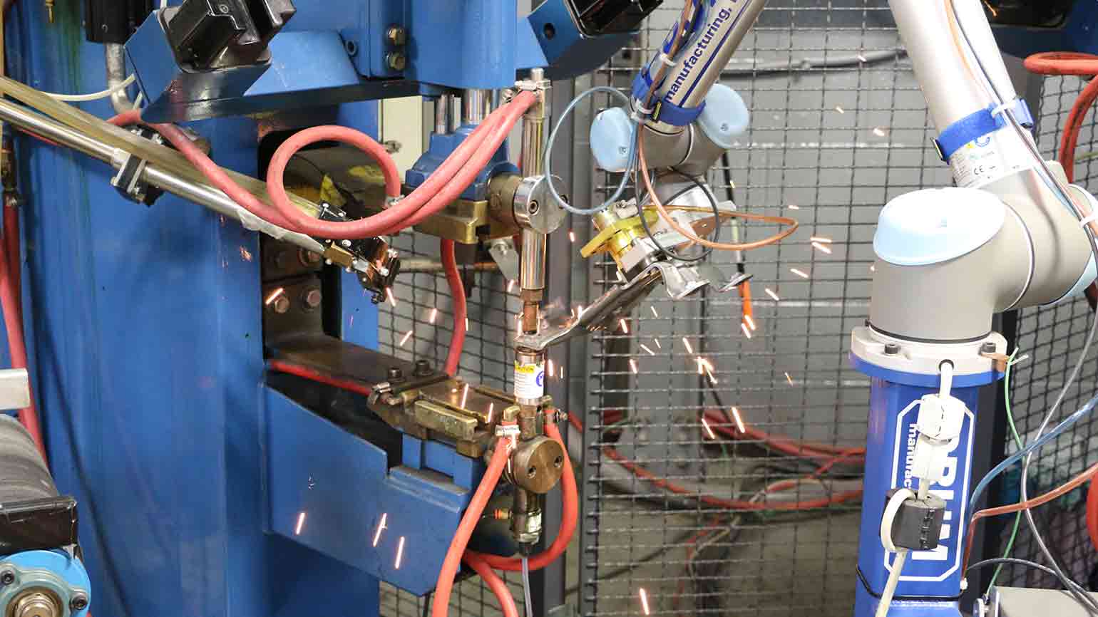 universal robot welding