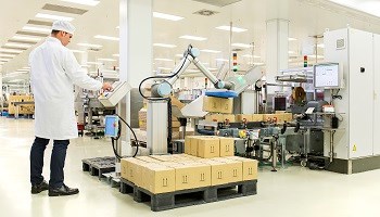 L’entreprise espagnole RNB Cosmeticos a intégré six bras robotisés UR10 Universal Robots 