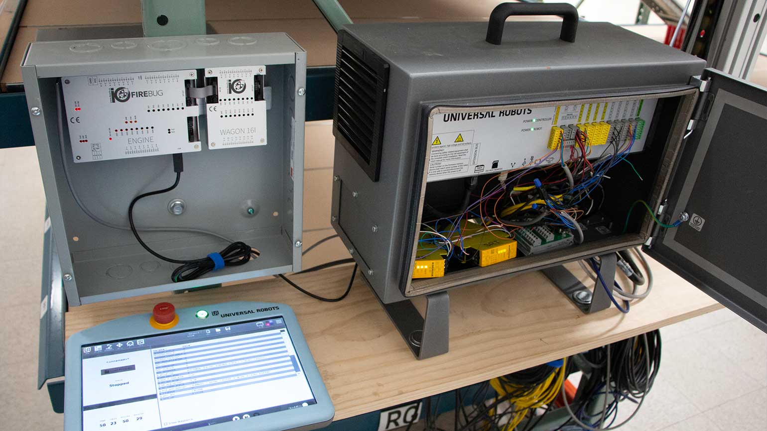 universal robot controller