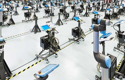 plast Afskrække assistent Universal Robots - Flexibility and maneuverability