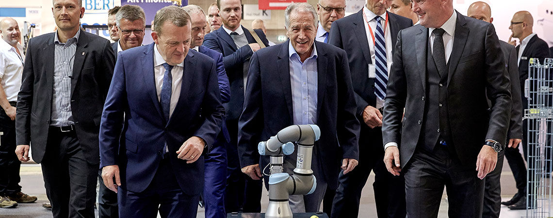 mir universal robots