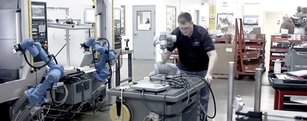 The Robotics industry creates jobs - Collaborative
