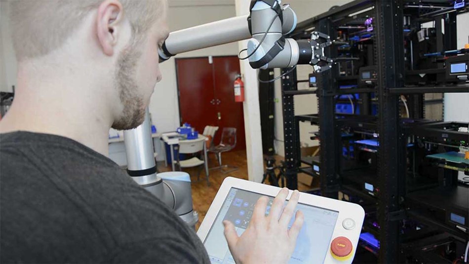 Voodoo Manufacturing in Brooklyn, New York, was racing against time to develop a proof of concept for investors, showing how they could effortlessly and economically automate the harvesting of their 3D printers.