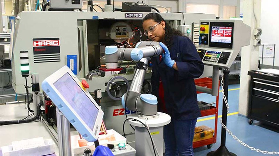 Medical device manufacturer Tegra Medical in Boston, USA,  installed three UR robots 