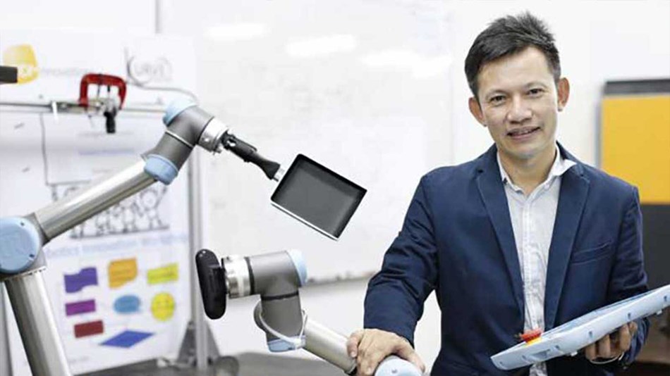 Mr. Hui, integrator of UR robots in Singapore 