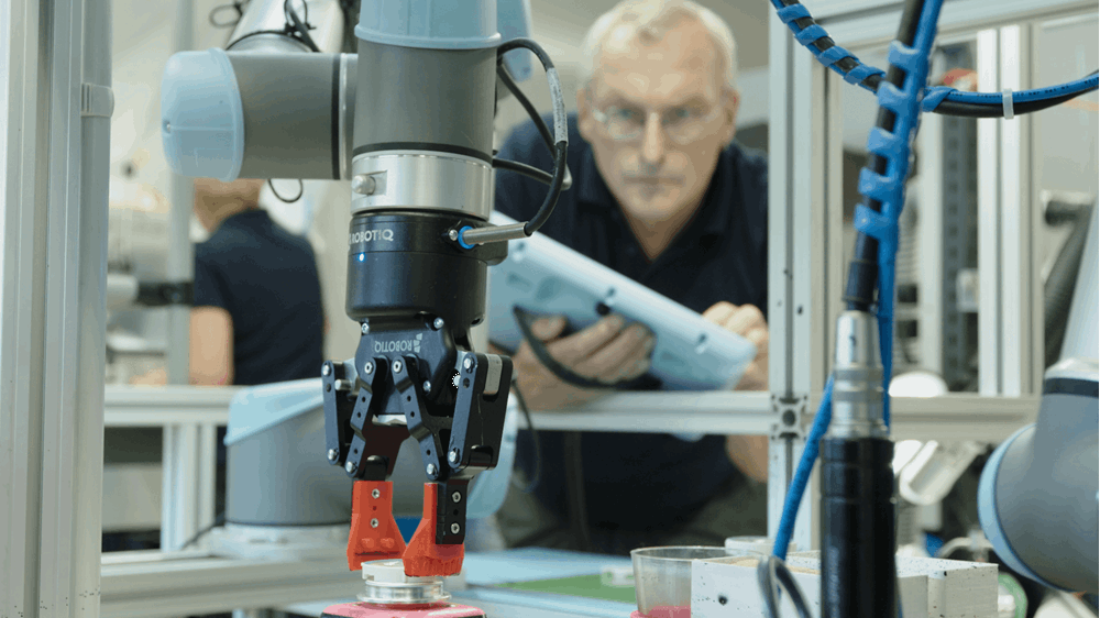 Tutti gli accessori per l'efficienza del tuo cobot - Universal Robots