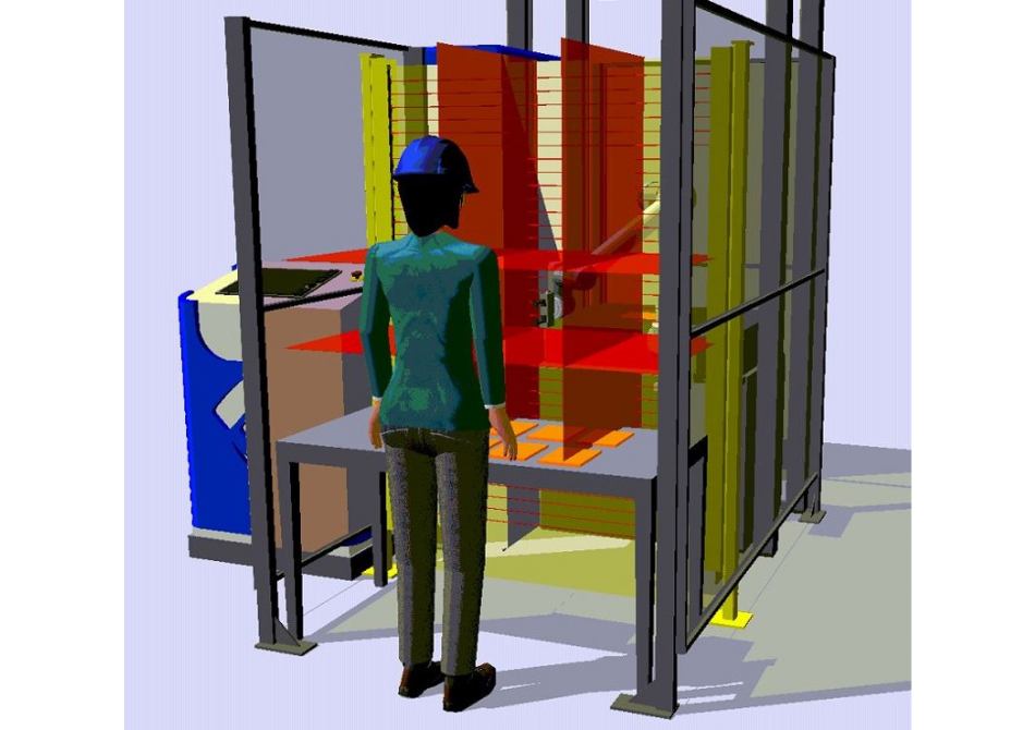 Eine Frau mit einem Schutzhelm steht vor einem Roboterarm zwischen dem steht ein rotes Lichtgitter gezeichnet ist und gelbe Ebenen. Die Abbildung stammt aus einem Simulationsprogramm.