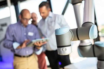 Siemens y Universal Robots unen fuerzas y desarrollan una librería para integrar sus cobots dentro de la plataforma TIA PORTAL