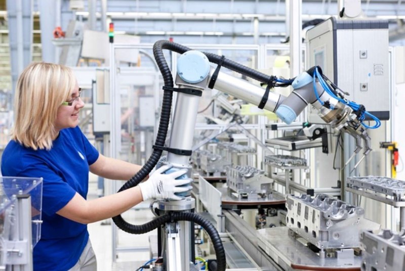 Come scegliere il robot industriale - Universal Robots