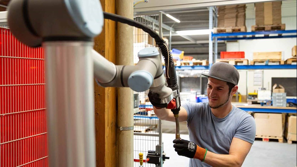Kolaboratif robotlar sürdürülebilir üretimi nasıl güçlendirir?