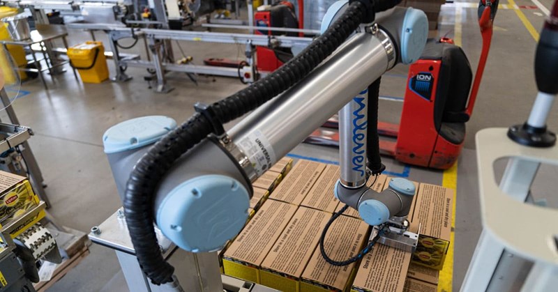 Implementare i cobot nel packaging - Universal Robots