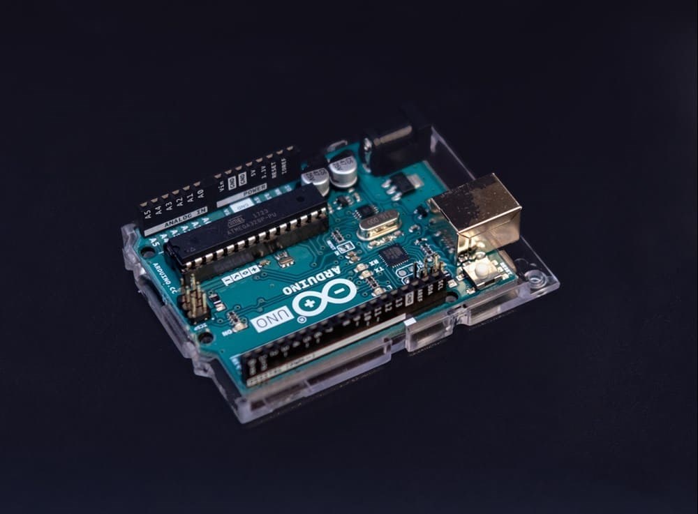 Robótica com Arduino: entenda o que é e como usar