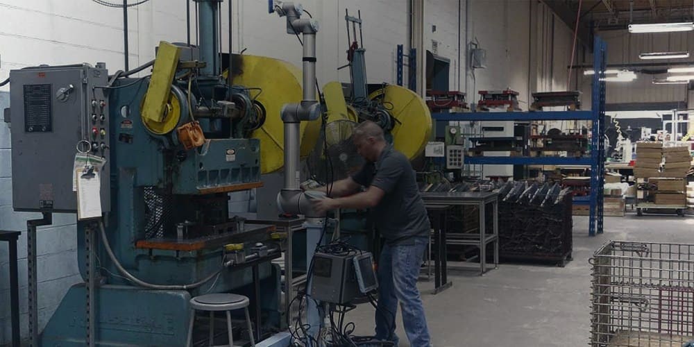 Robots móviles: ¿qué son y cuál es su importancia en la industria?
