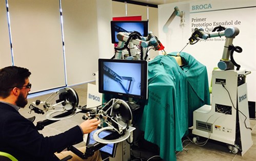 snesevis dekorere brevpapir UR5 chosen for Broca Project, the first surgical robot